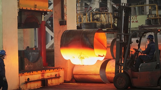 Přesná výroba: Tvarování tvarovky T ve společnosti Jiangyin Gaoxin Pipe Fittings